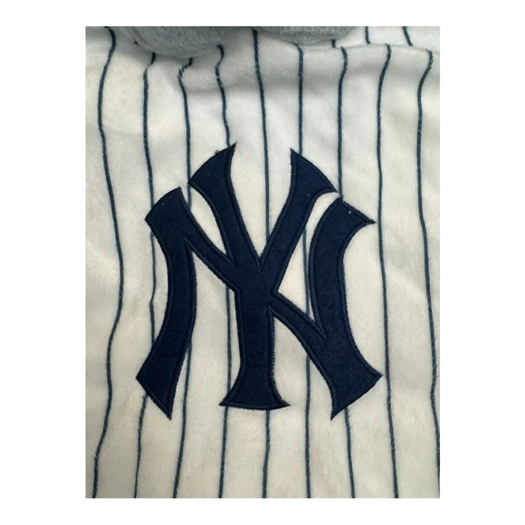 New York Yankees Backpack Pal - Picture 3 of 5